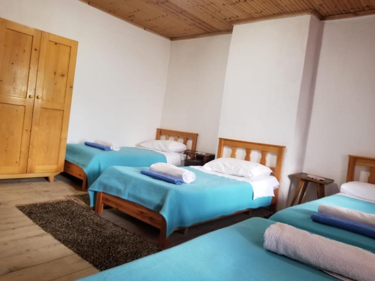Bujtina Carku Hotell Theth Eksteriør bilde